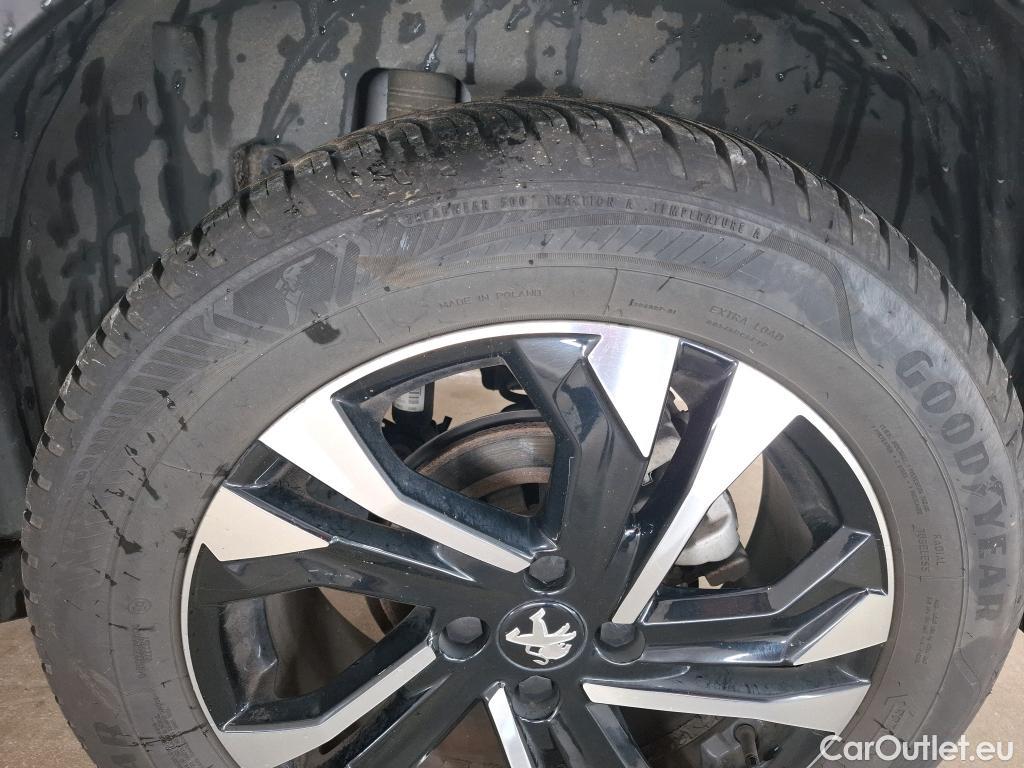  Peugeot  2008  Allure 1.5 HDi 130CV BVA8 E6d #5