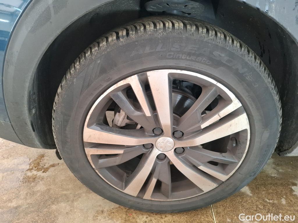  Peugeot  5008  GT 1.2 PureTech 130CV BVA8 7 Sieges E6d #32