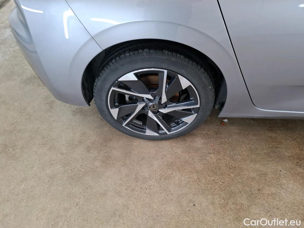  Peugeot  308  Allure Pack 1.5 HDi 130CV BVA8 E6d #14