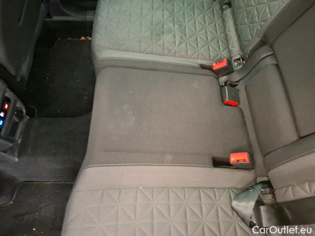  Volkswagen  Tiguan VOLKSWAGEN  / 2020 / 5P / SUV 1.5 TSI 150 DSG7 Life Busines #60