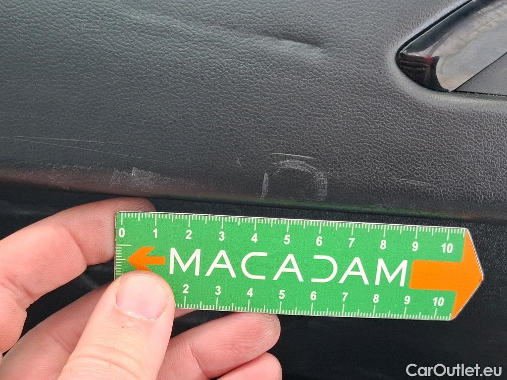  Peugeot  208  Affaire Premium Pack 1.5 HDi 100CV BVM5 E6dT #2