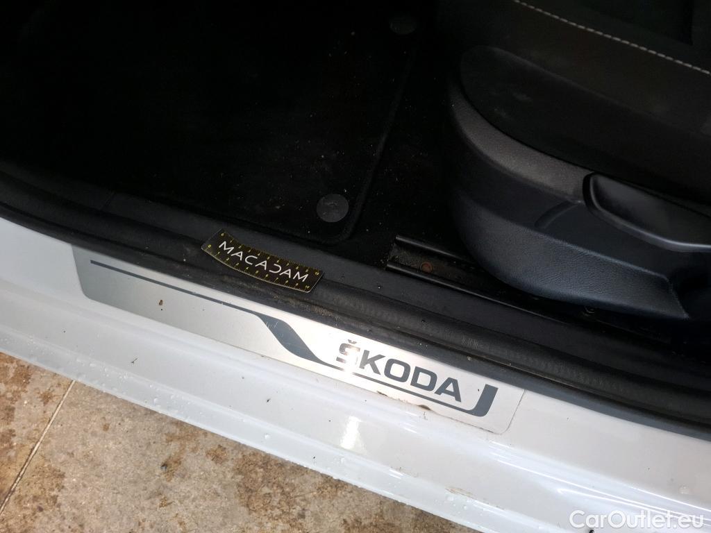  Skoda  Fabia  Clever 1.0 MPI 60CV BVM5 E6 #25