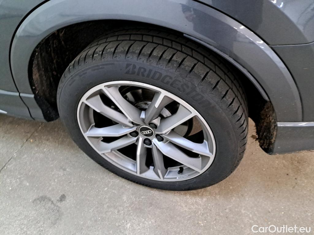  Audi  Q3 AUDI  Sportback / 2018 / 5P / SUV 35 TFSI 150 S Tronic S LINE #7