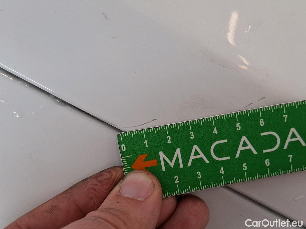  Peugeot  2008  Allure 1.5 HDi 130CV BVA8 E6d #12