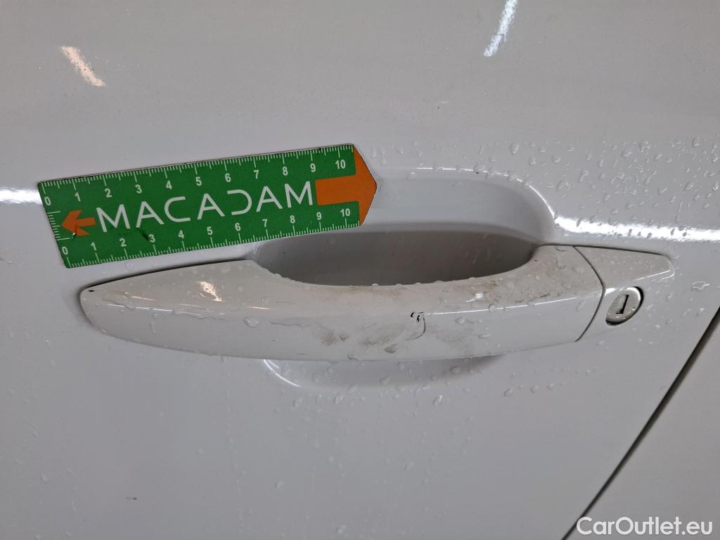  Peugeot  2008  Allure 1.5 HDi 130CV BVA8 E6d #7