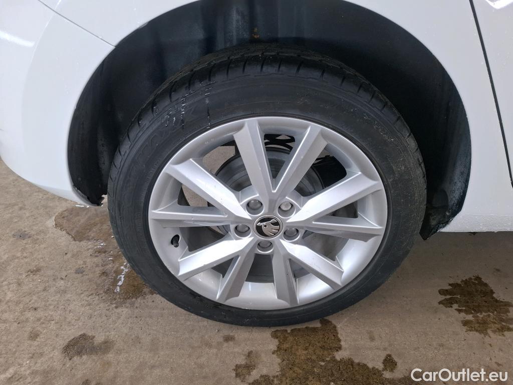  Skoda  Fabia  Clever 1.0 MPI 60CV BVM5 E6 #2