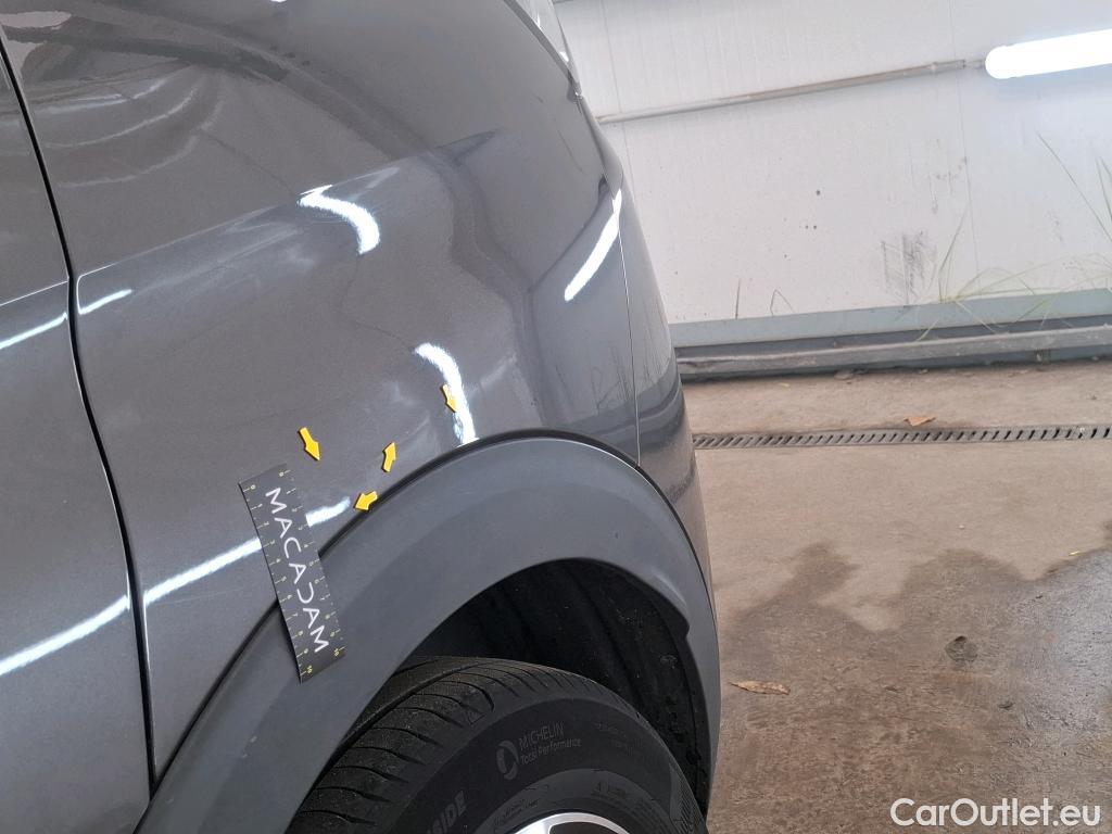  Peugeot  3008  II Allure Pack 1.5 HDi 130CV BVM6 E6d #20