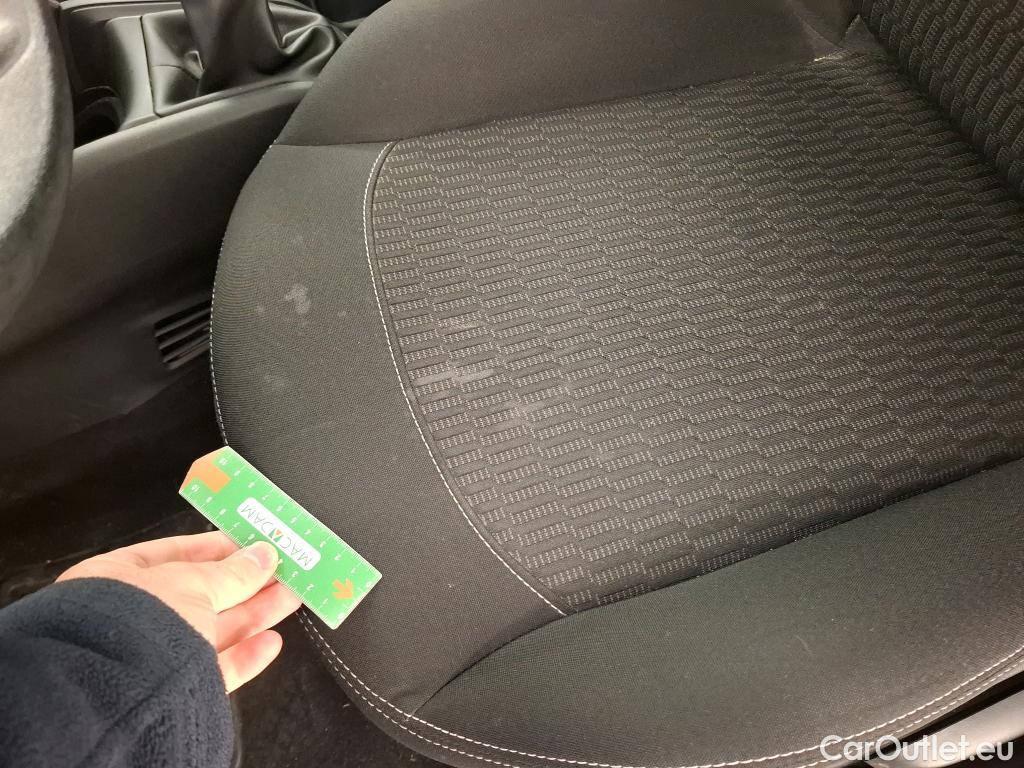  Peugeot  208  Active 1.6 HDi 75CV BVM5 E6 #22