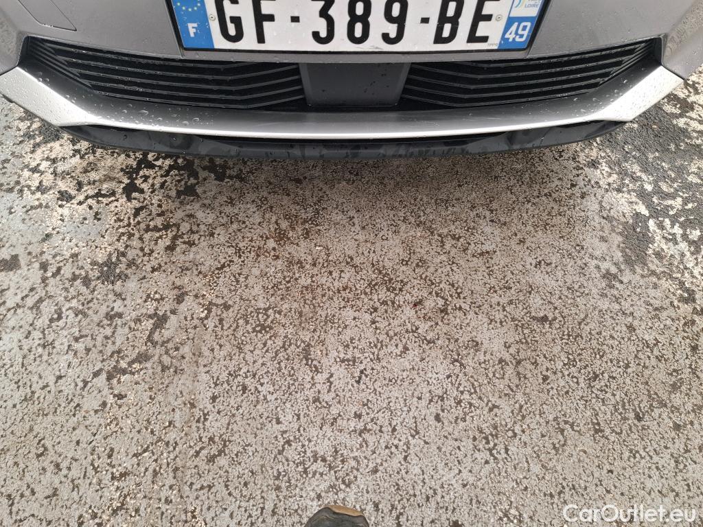  Peugeot  3008  Active Pack 1.2 PureTech 130CV BVA8 E6d #24