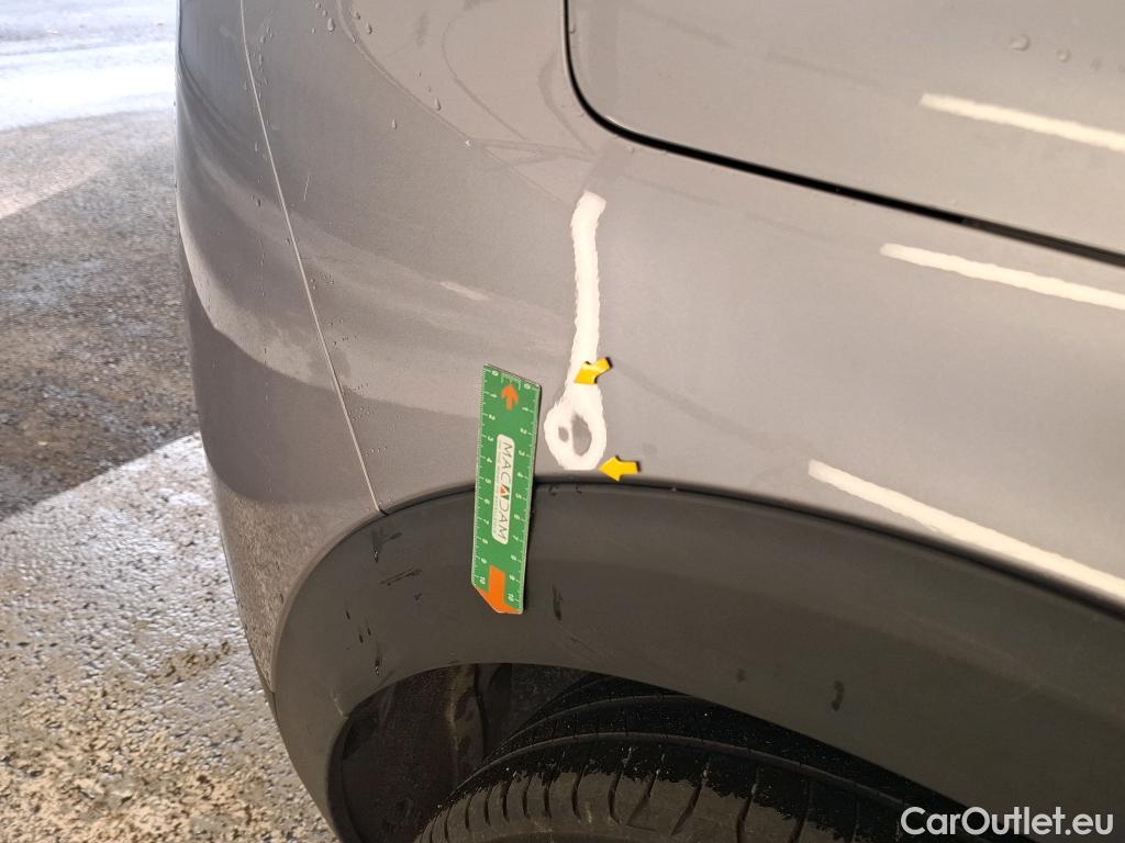  Peugeot  3008  Active Pack 1.2 PureTech 130CV BVA8 E6d #2