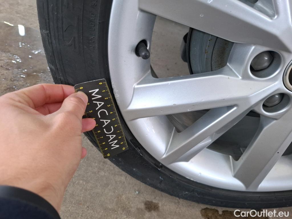  Skoda  Fabia  Clever 1.0 MPI 60CV BVM5 E6 #41