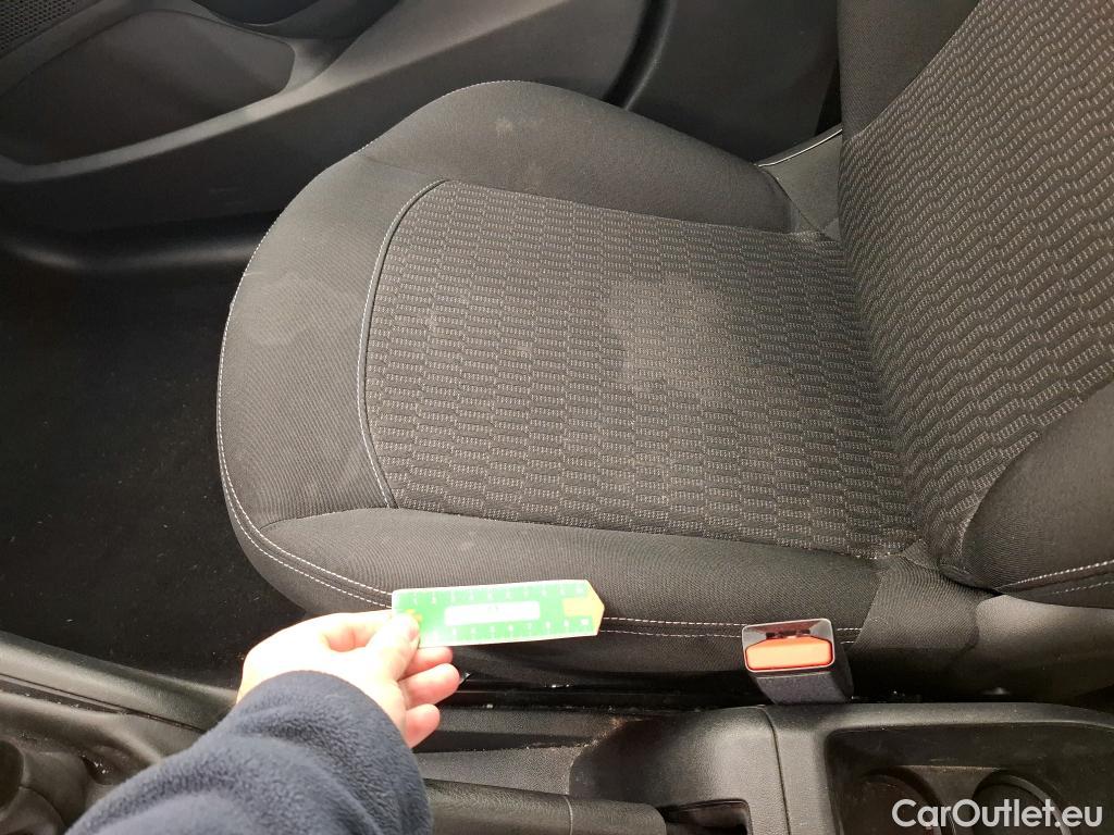  Peugeot  208  Active 1.6 HDi 75CV BVM5 E6 #23