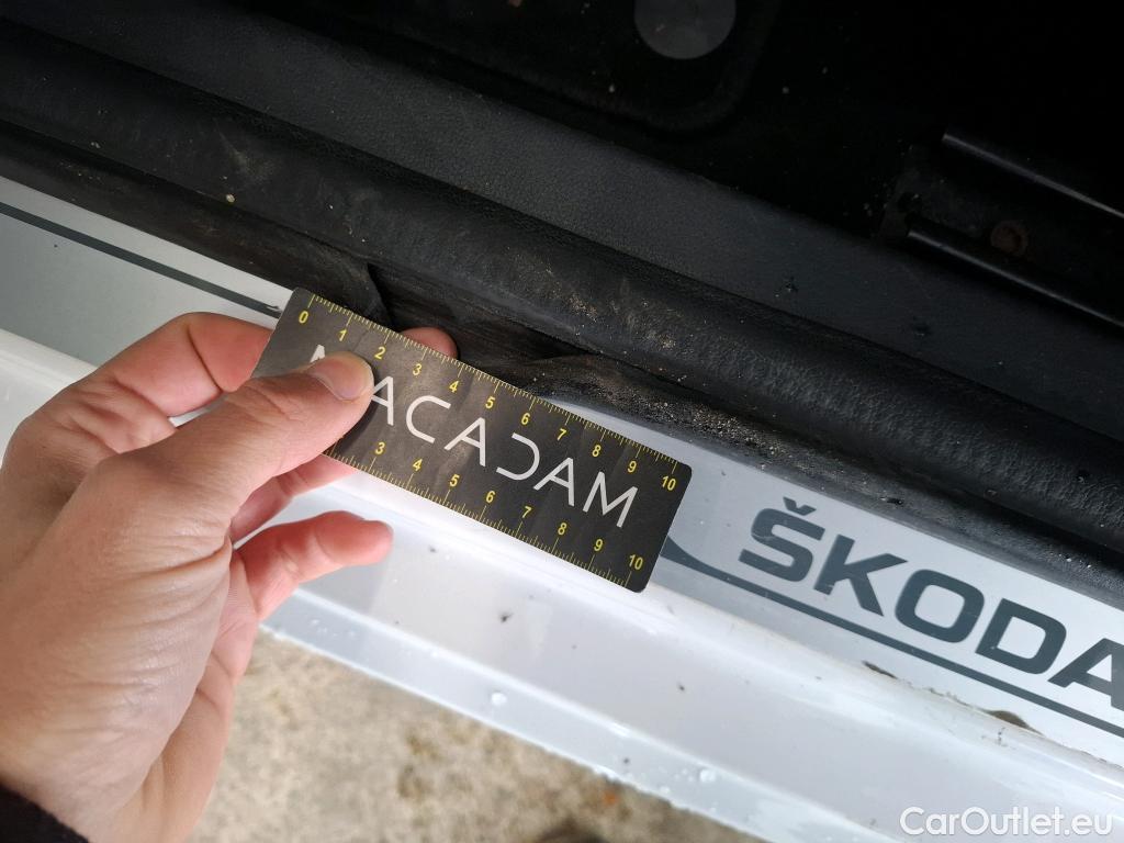  Skoda  Fabia  Clever 1.0 MPI 60CV BVM5 E6 #26