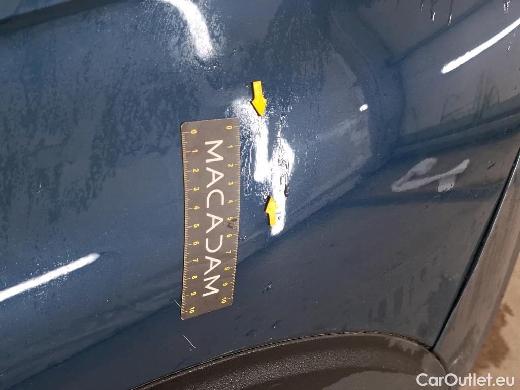  Peugeot  5008  GT 1.2 PureTech 130CV BVA8 7 Sieges E6d #24