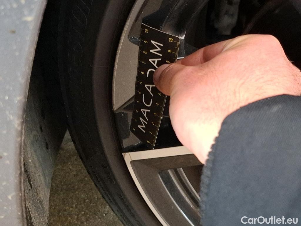  Peugeot  308  Allure Pack 1.5 HDi 130CV BVA8 E6d #13