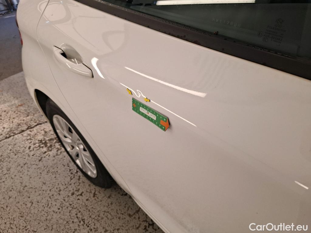 Peugeot  208  Active 1.6 HDi 75CV BVM5 E6 #16