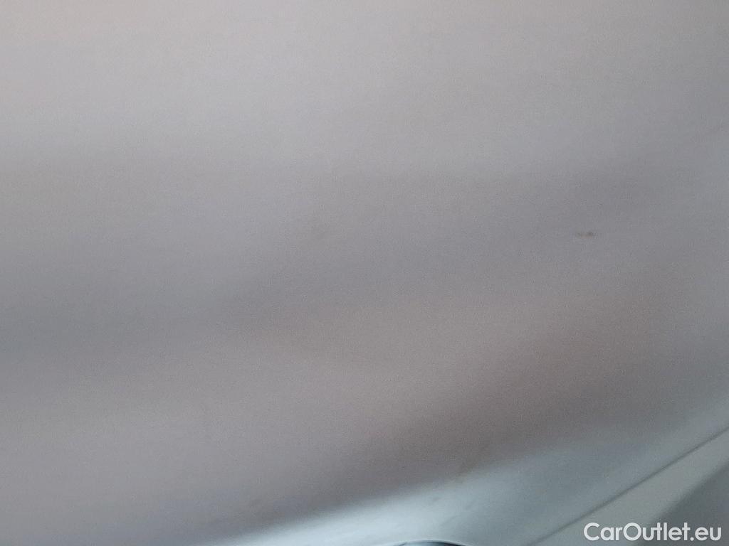  Volkswagen  Tiguan VOLKSWAGEN  / 2020 / 5P / SUV 1.5 TSI 150 DSG7 Life Busines #63