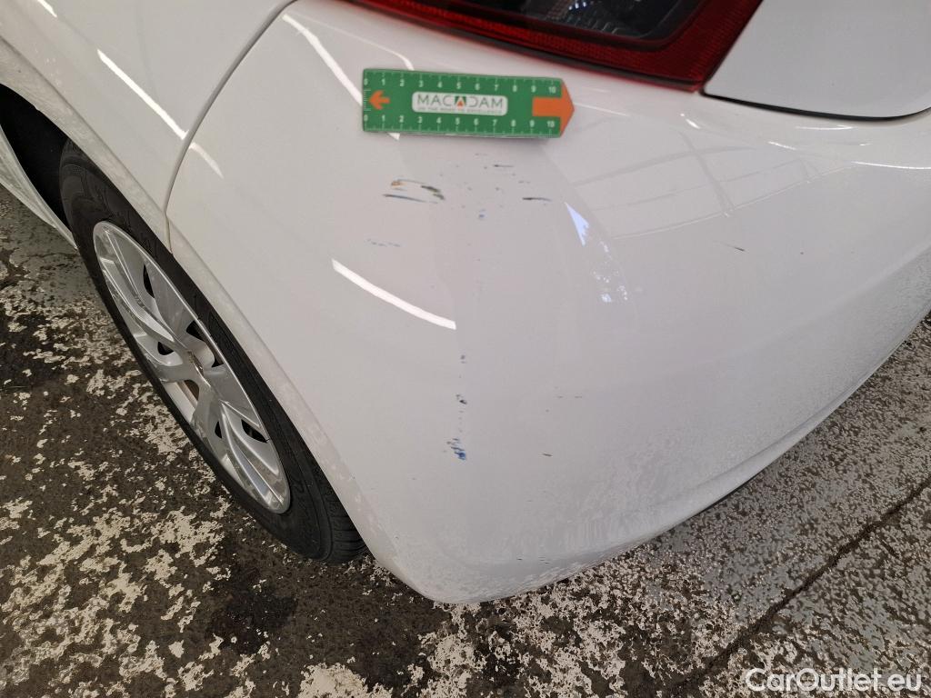  Peugeot  208  Active 1.6 HDi 75CV BVM5 E6 #4