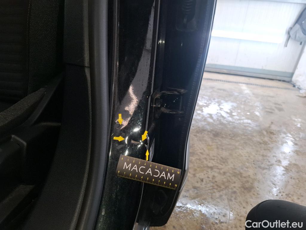  Peugeot  2008  Active Business 1.5 HDi 130CV BVA8 E6d #33