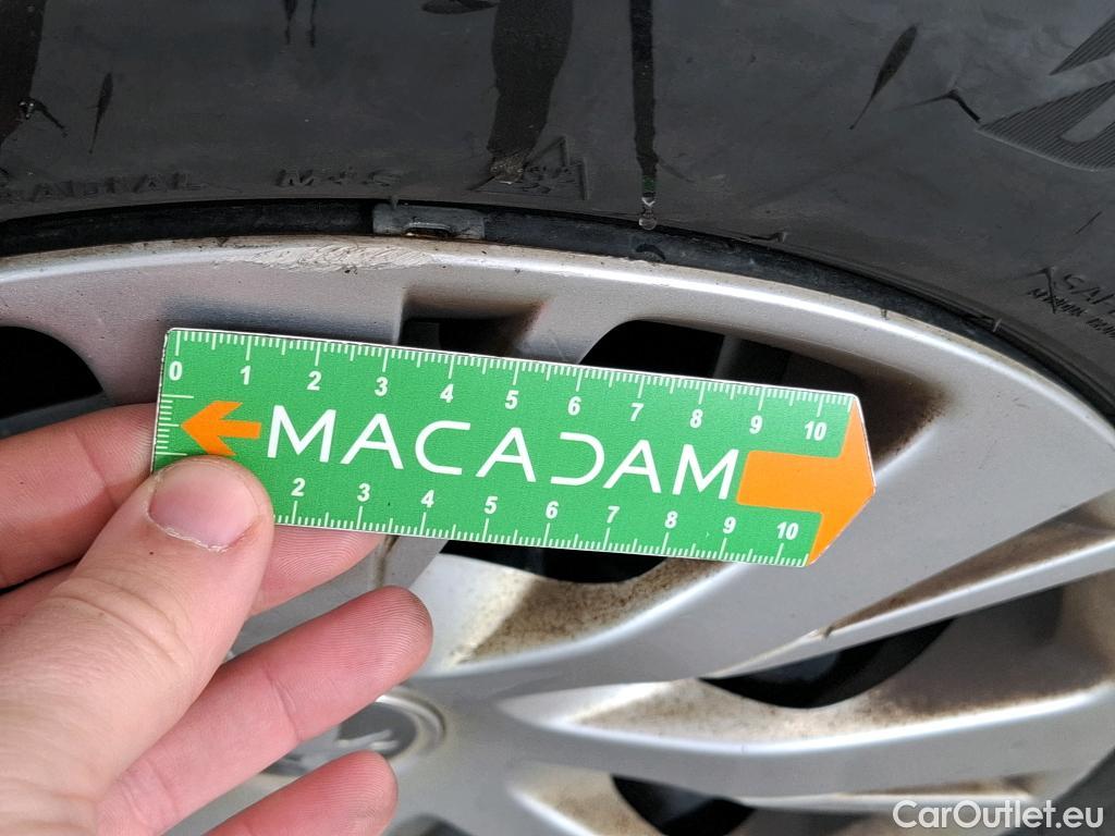  Peugeot  208  Affaire Premium Pack 1.5 HDi 100CV BVM5 E6dT #27