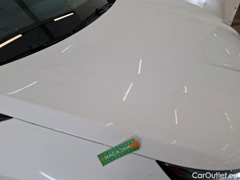  Peugeot  2008  Allure 1.5 HDi 130CV BVA8 E6d #10