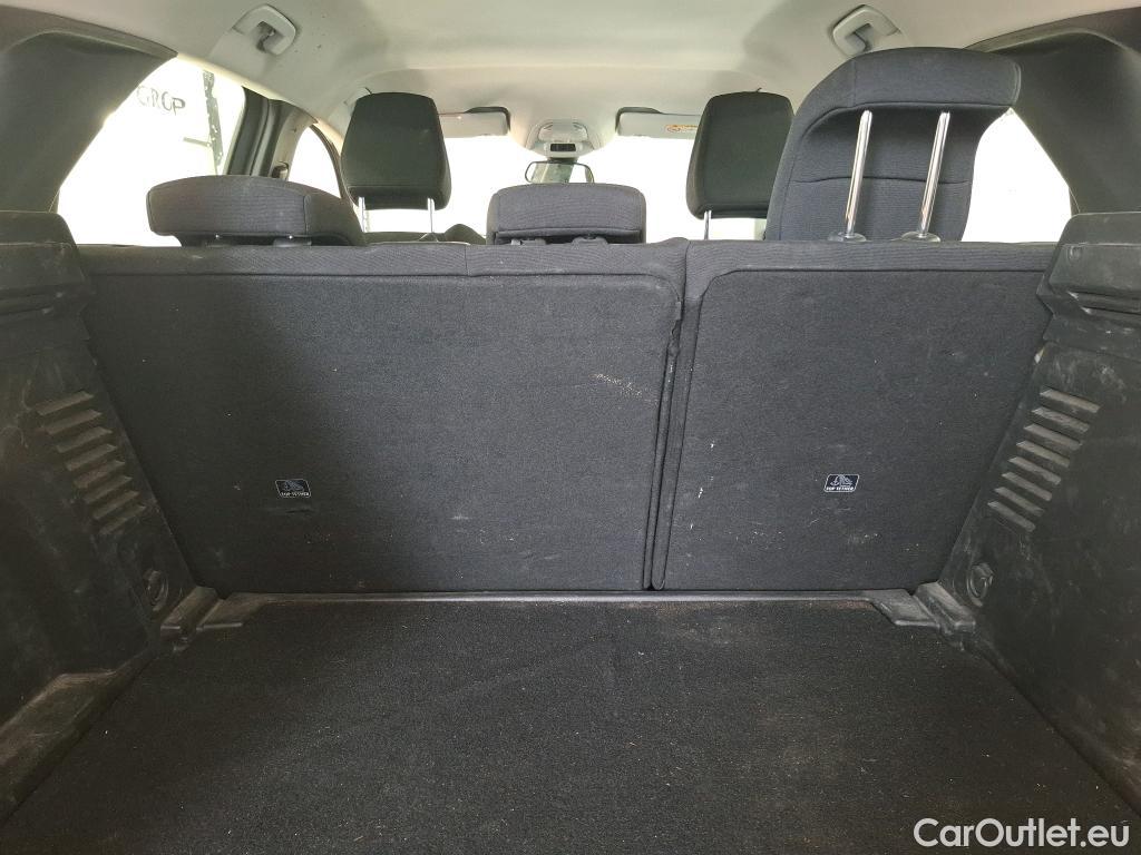  Peugeot  3008  Active Pack 1.2 PureTech 130CV BVA8 E6d #10