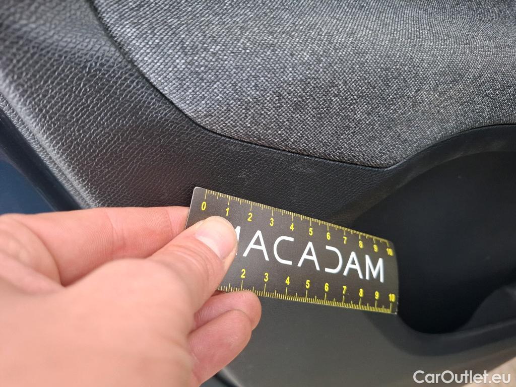  Peugeot  5008  Active Pack 1.5 HDi 130CV BVA8 7 Sieges E6d #2