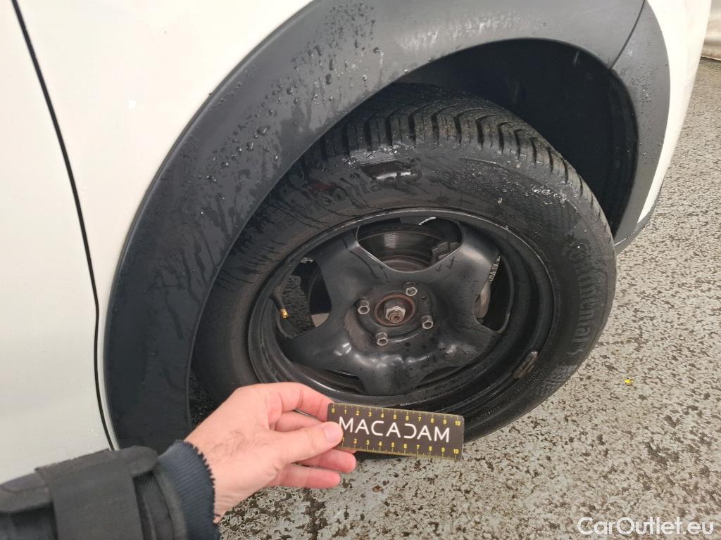  Citroen  C3 CITROEN  / 2020 / 5P / Berline PureTech 83 S&S BVM Feel Pack #7