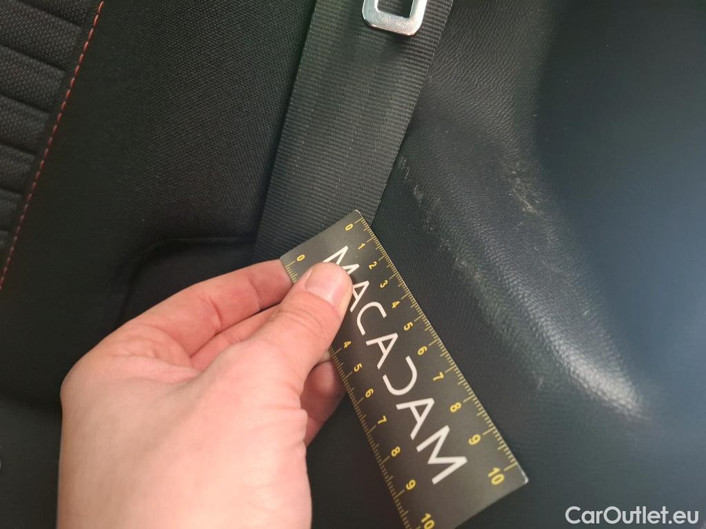  Peugeot  208  Active Pack 1.5 HDi 100CV BVM6 E6d #9