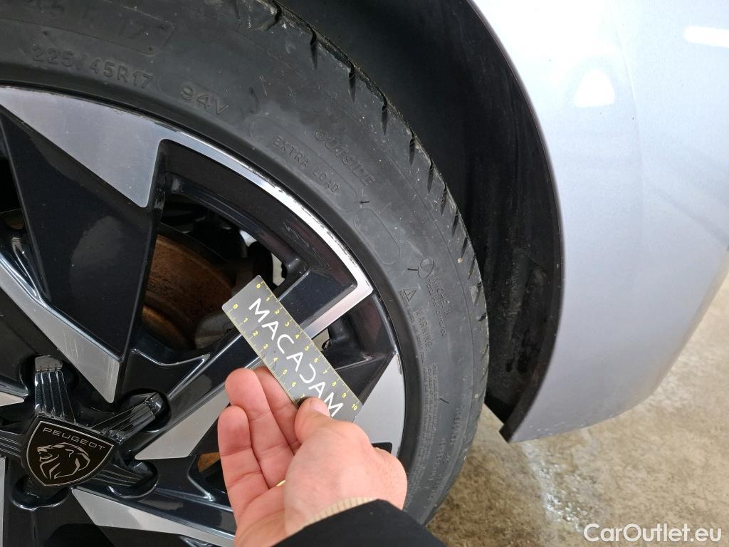  Peugeot  308  Allure Pack 1.5 HDi 130CV BVA8 E6d #8