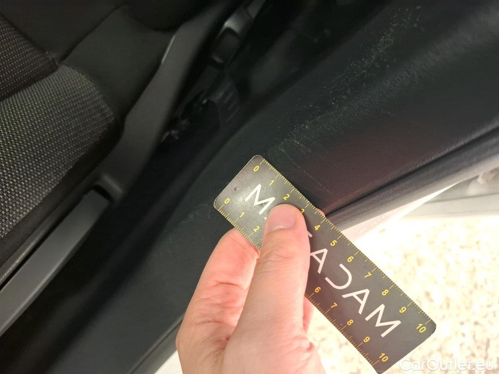  Citroen  C3 CITROEN  / 2020 / 5P / Berline PureTech 83 S&S BVM Feel Pack #4