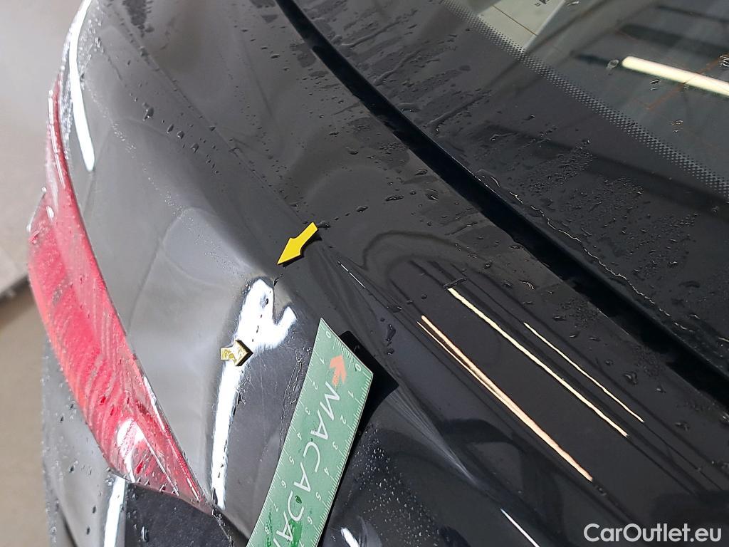  Bmw  Serie 1 BMW Série 1 / 2019 / 5P / Berline 116i Business Design #8