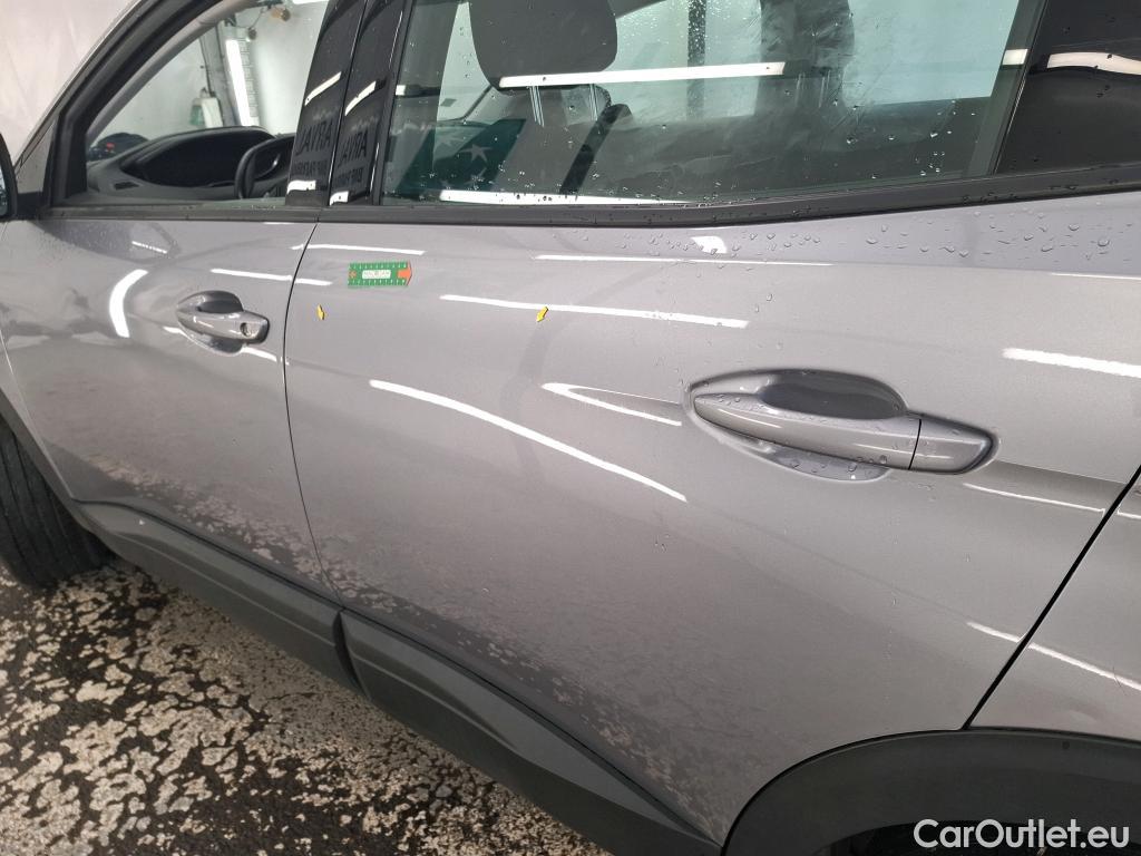  Peugeot  3008  Active Pack 1.2 PureTech 130CV BVA8 E6d #4