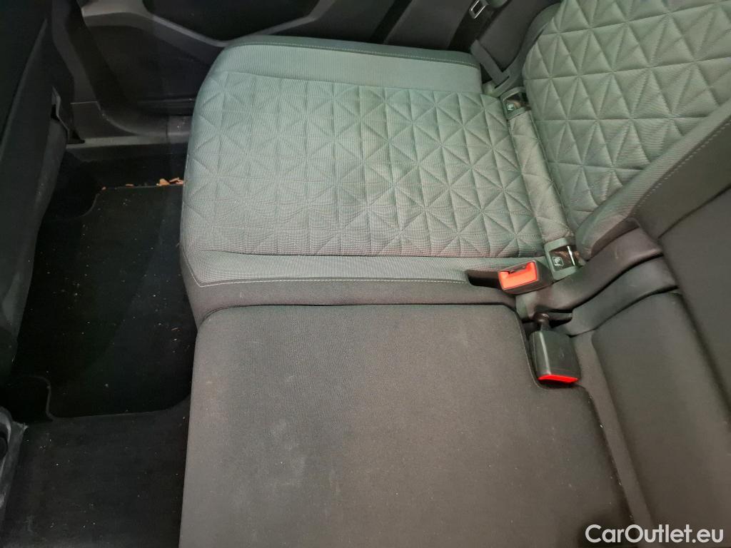  Volkswagen  Tiguan VOLKSWAGEN  / 2020 / 5P / SUV 1.5 TSI 150 DSG7 Life Busines #61