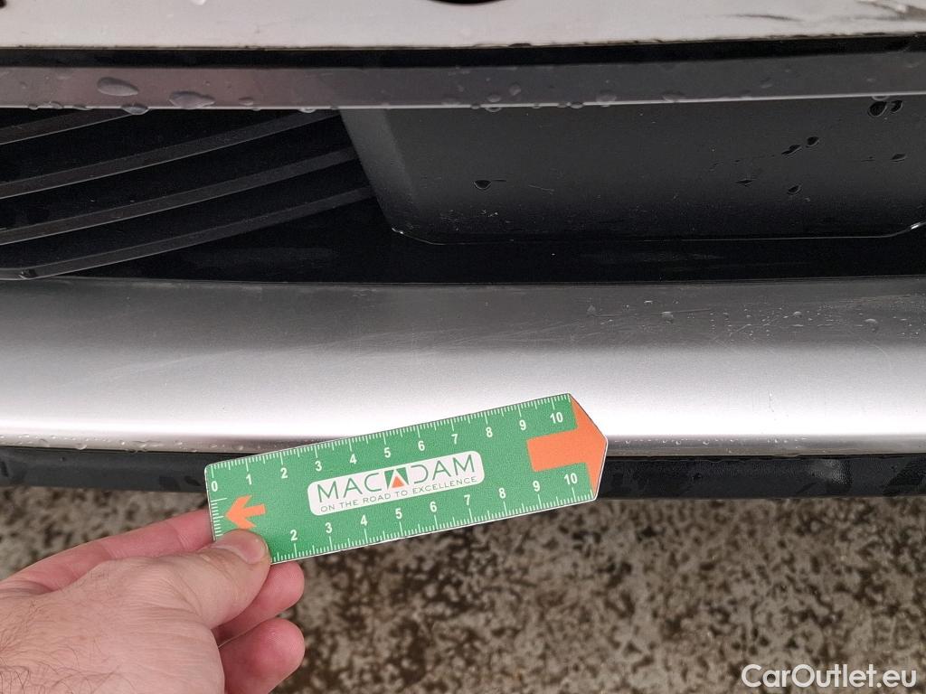  Peugeot  3008  Active Pack 1.2 PureTech 130CV BVA8 E6d #26