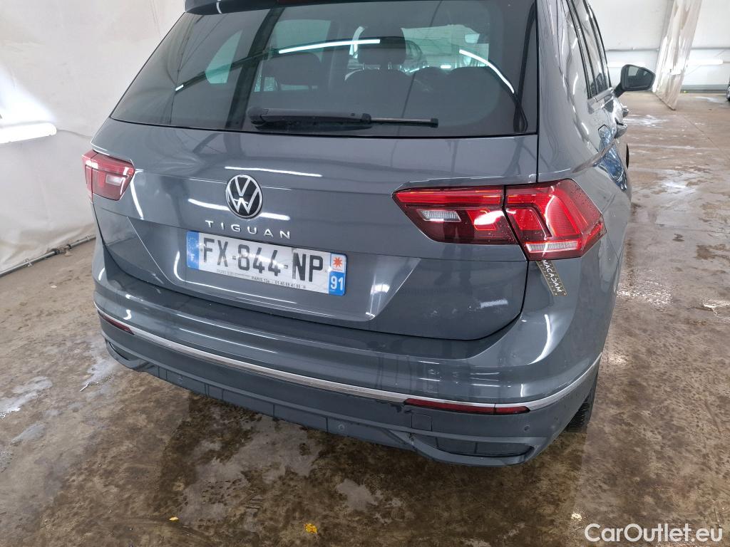  Volkswagen  Tiguan VOLKSWAGEN  / 2020 / 5P / SUV 1.5 TSI 150 DSG7 Life Busines #28