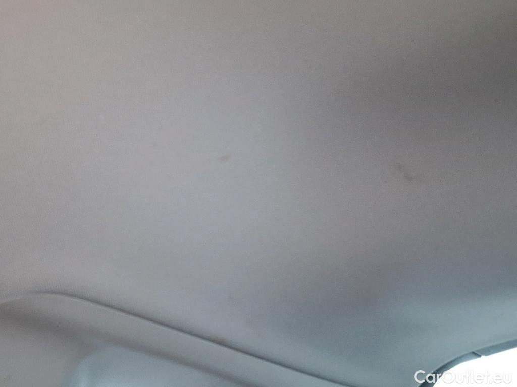  Volkswagen  Tiguan VOLKSWAGEN  / 2020 / 5P / SUV 1.5 TSI 150 DSG7 Life Busines #62