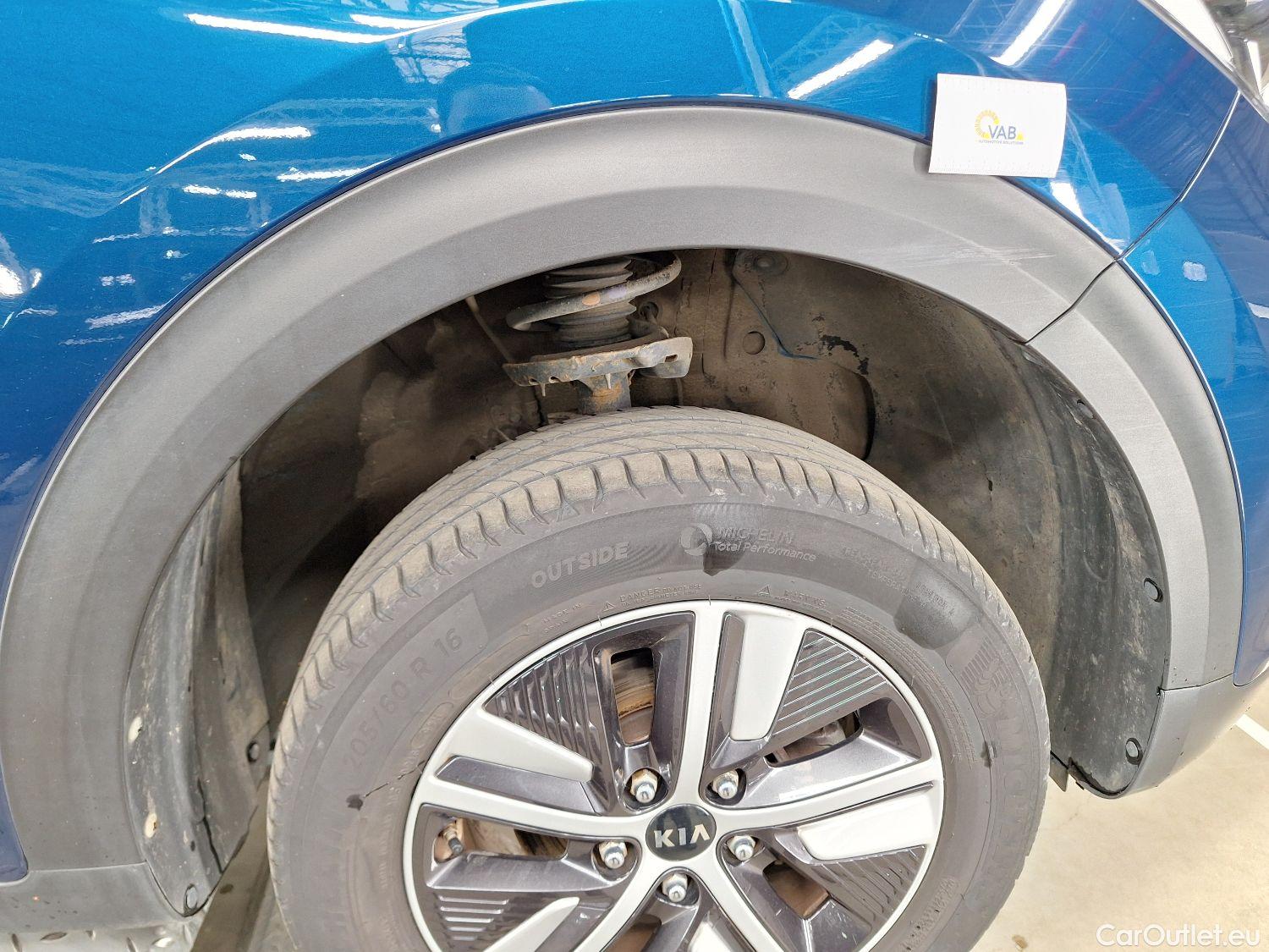  KIA  Niro Kia,  FL'19, KIA  More 1.6 GDi HEV 6DCT 5d #3