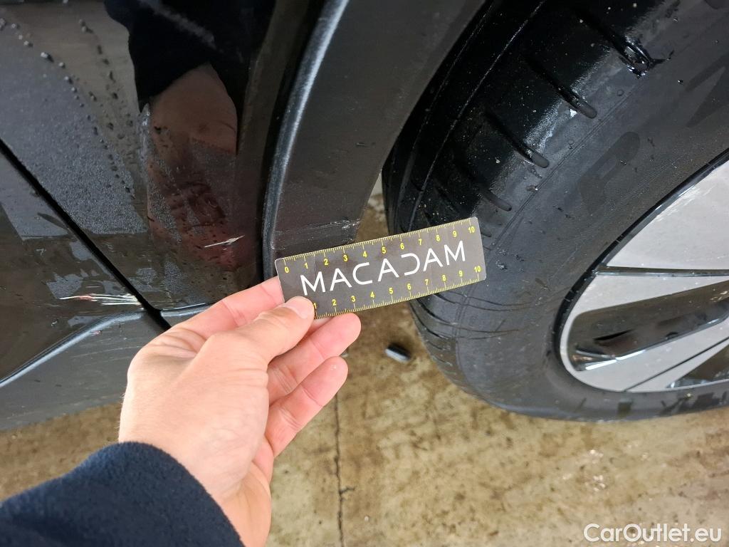  Volvo  XC 40 XC40 Momentum Plug-in Hybrid 2WD 1.5 #42