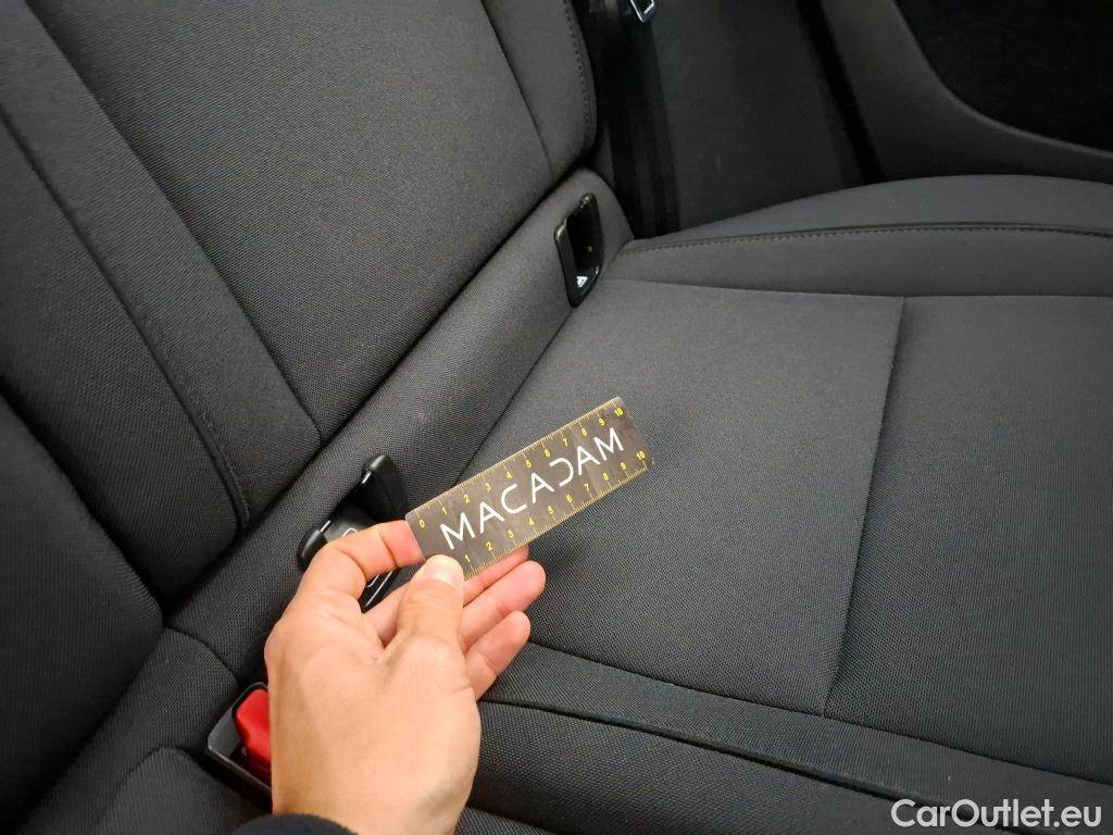  Volvo  XC 40 XC40 Momentum Plug-in Hybrid 2WD 1.5 #38