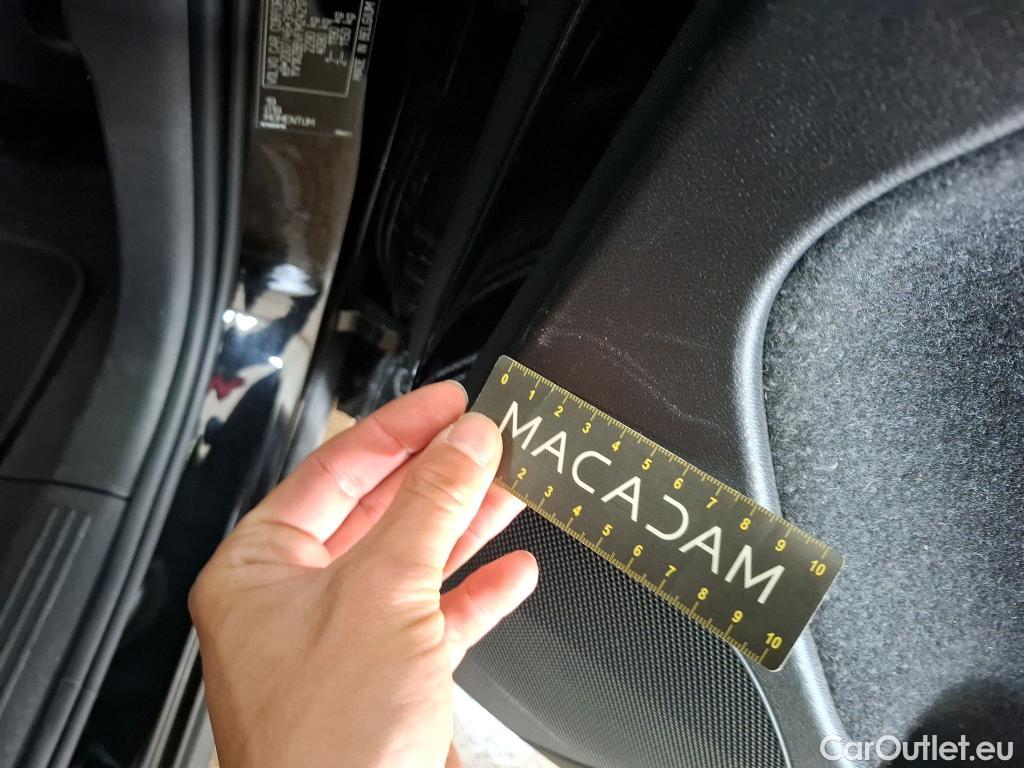  Volvo  XC 40 XC40 Momentum Plug-in Hybrid 2WD 1.5 #31