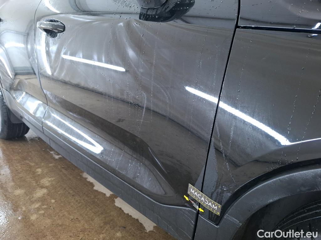  Volvo  XC 40 XC40 Momentum Plug-in Hybrid 2WD 1.5 #32