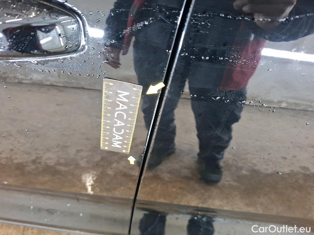  Volvo  XC 40 XC40 Momentum Plug-in Hybrid 2WD 1.5 #46