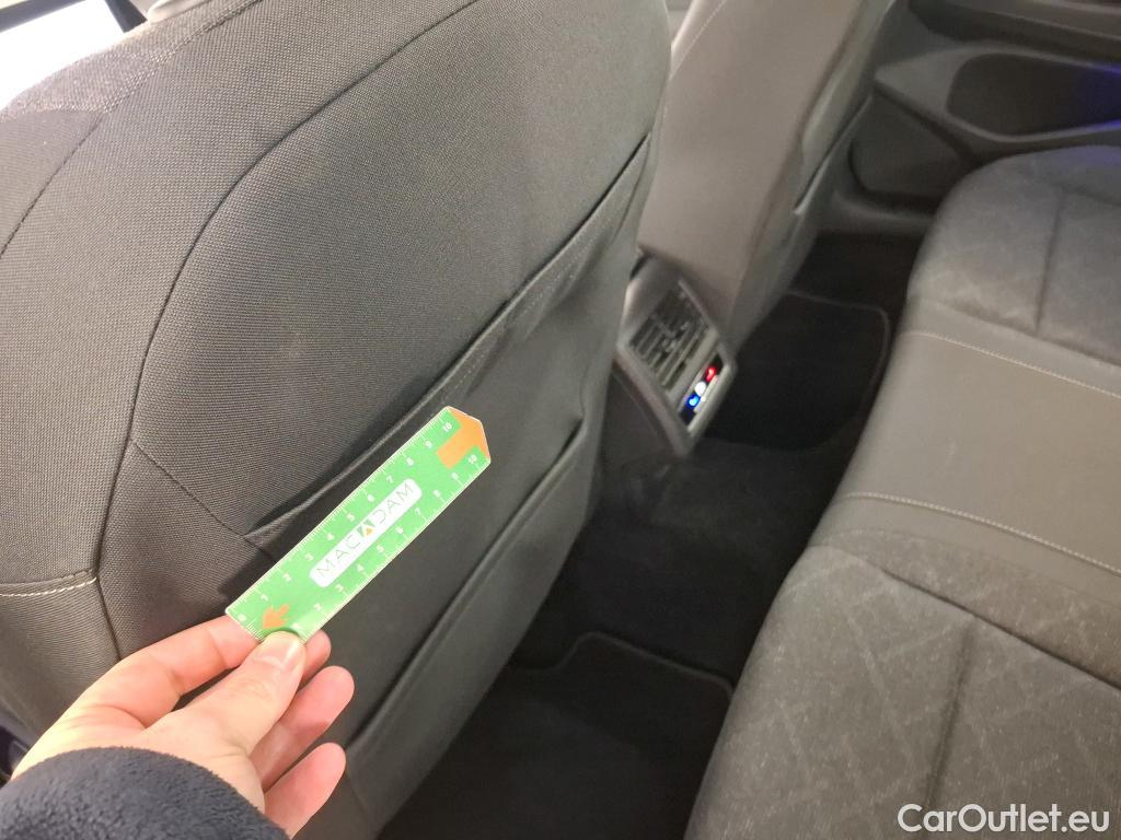  Volkswagen  Golf  VOLKSWAGEN / 2020 / 5P / Berline 1.0 eTSI OPF 110 DSG7 Life Business #10