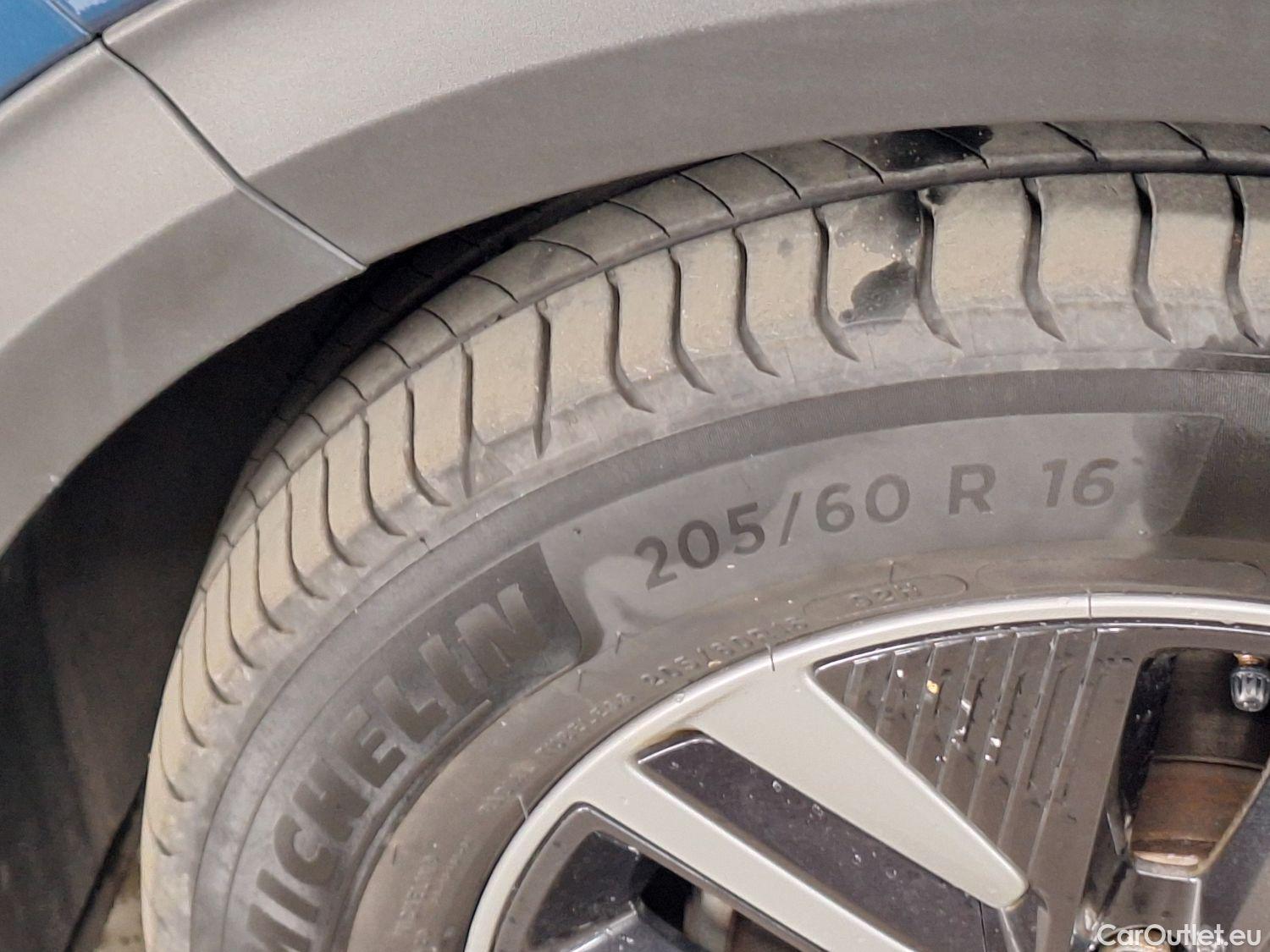  KIA  Niro Kia,  FL'19, KIA  More 1.6 GDi HEV 6DCT 5d #20