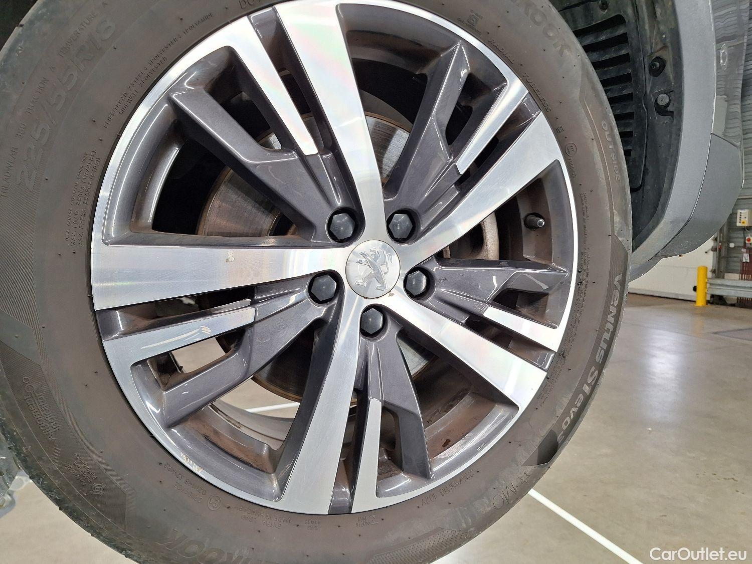  Peugeot  3008 Peugeot,  FL'20 PHEV, Peugeot  Hybrid 225 e-Auto8 Allure Pack 5d #1