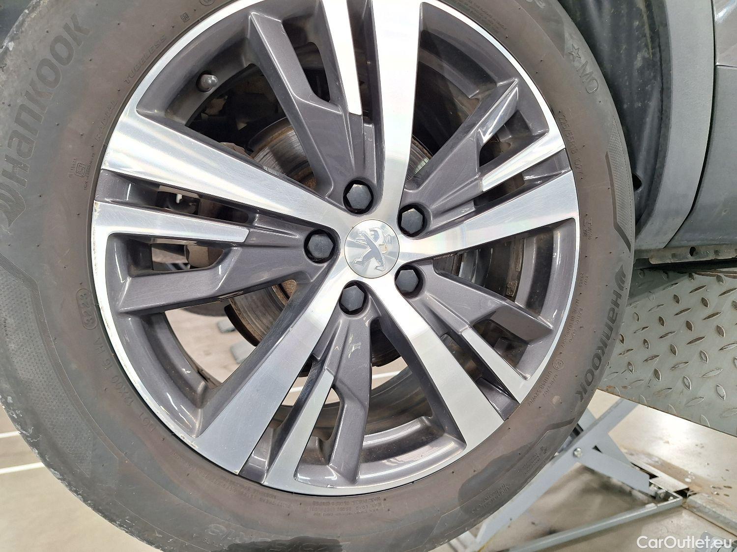  Peugeot  3008 Peugeot,  FL'20 PHEV, Peugeot  Hybrid 225 e-Auto8 Allure Pack 5d #4