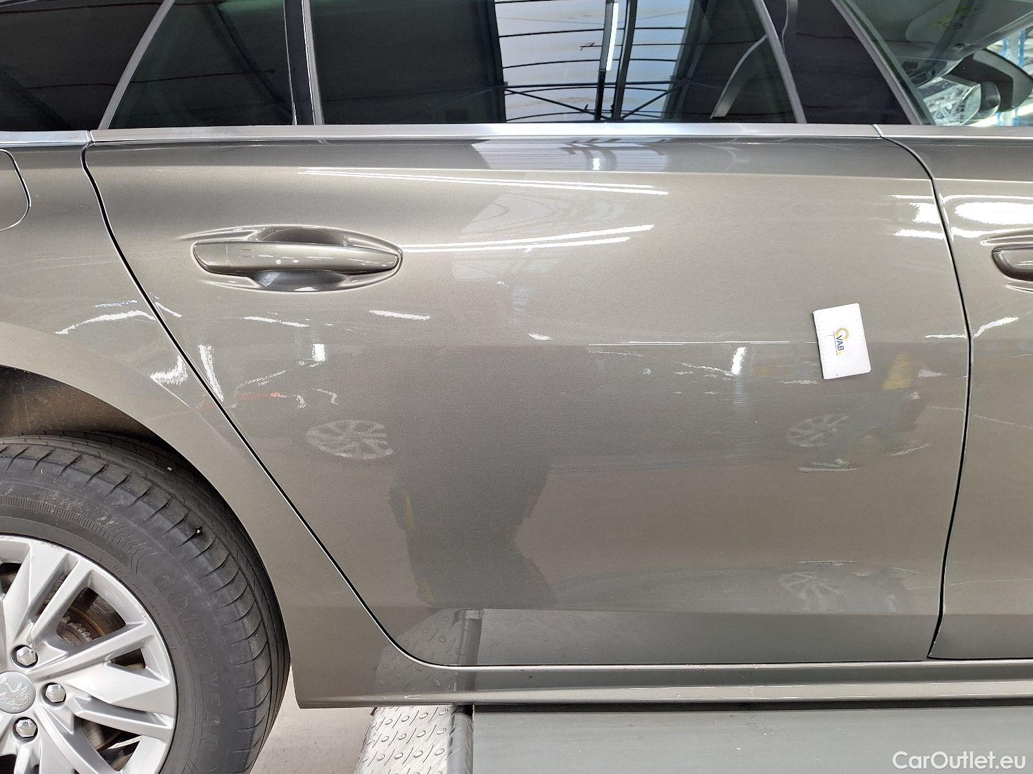  Peugeot  508 Peugeot,  SW '18, Peugeot  SW 1.5 BlueHDi 130 S&S EAT8 Active 5d #17