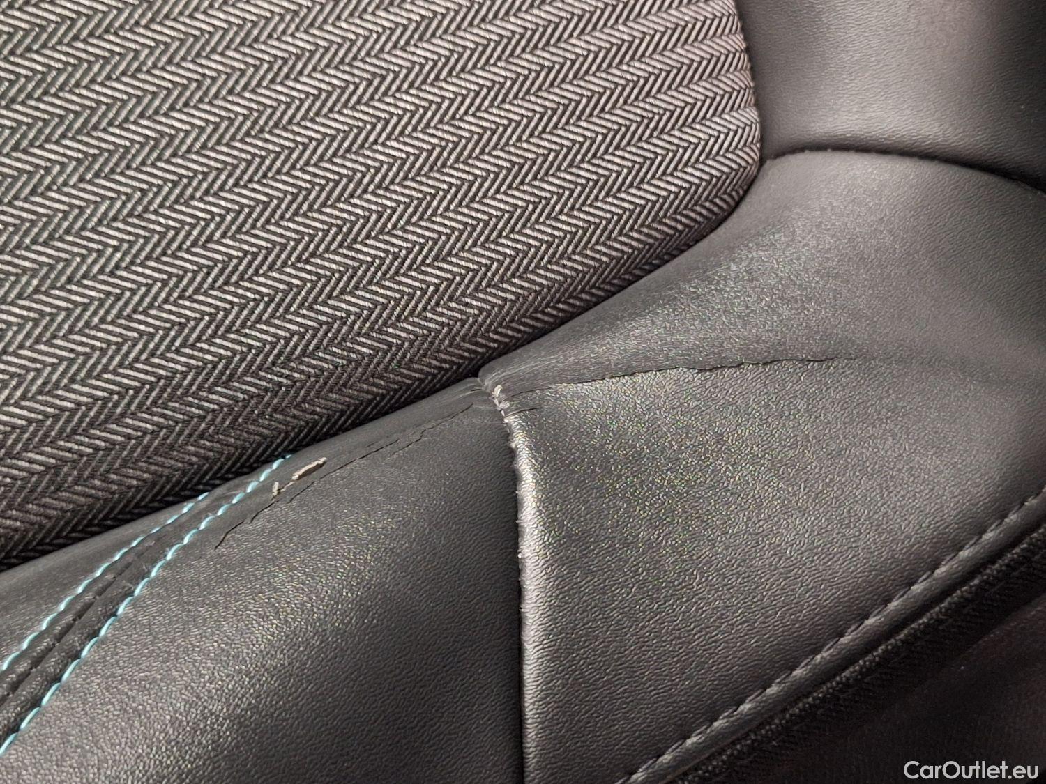  Peugeot  3008 Peugeot,  FL'20 PHEV, Peugeot  Hybrid 225 e-Auto8 Allure Pack 5d #18