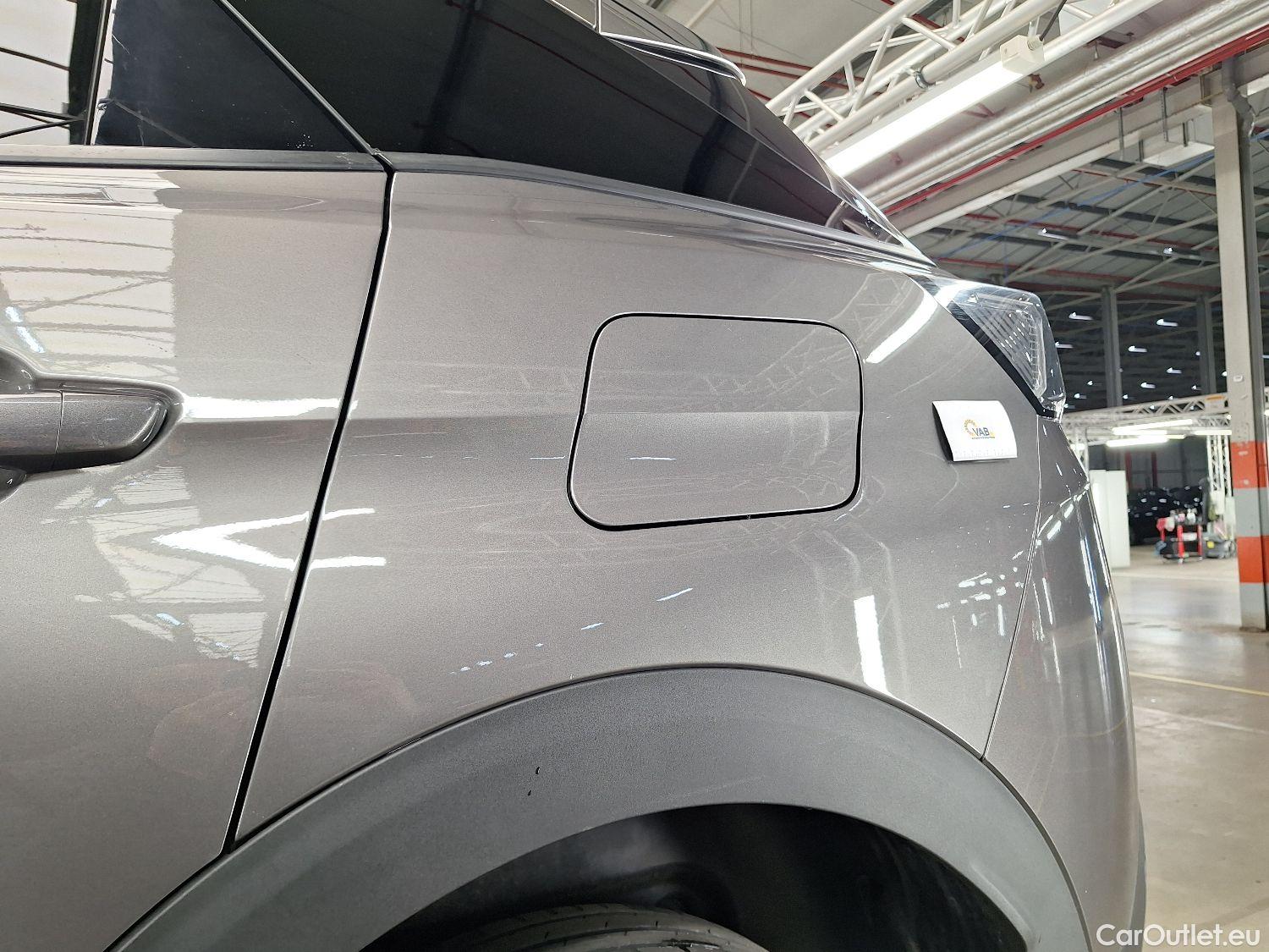  Peugeot  3008 Peugeot,  FL'20 PHEV, Peugeot  Hybrid 225 e-Auto8 Allure Pack 5d #12